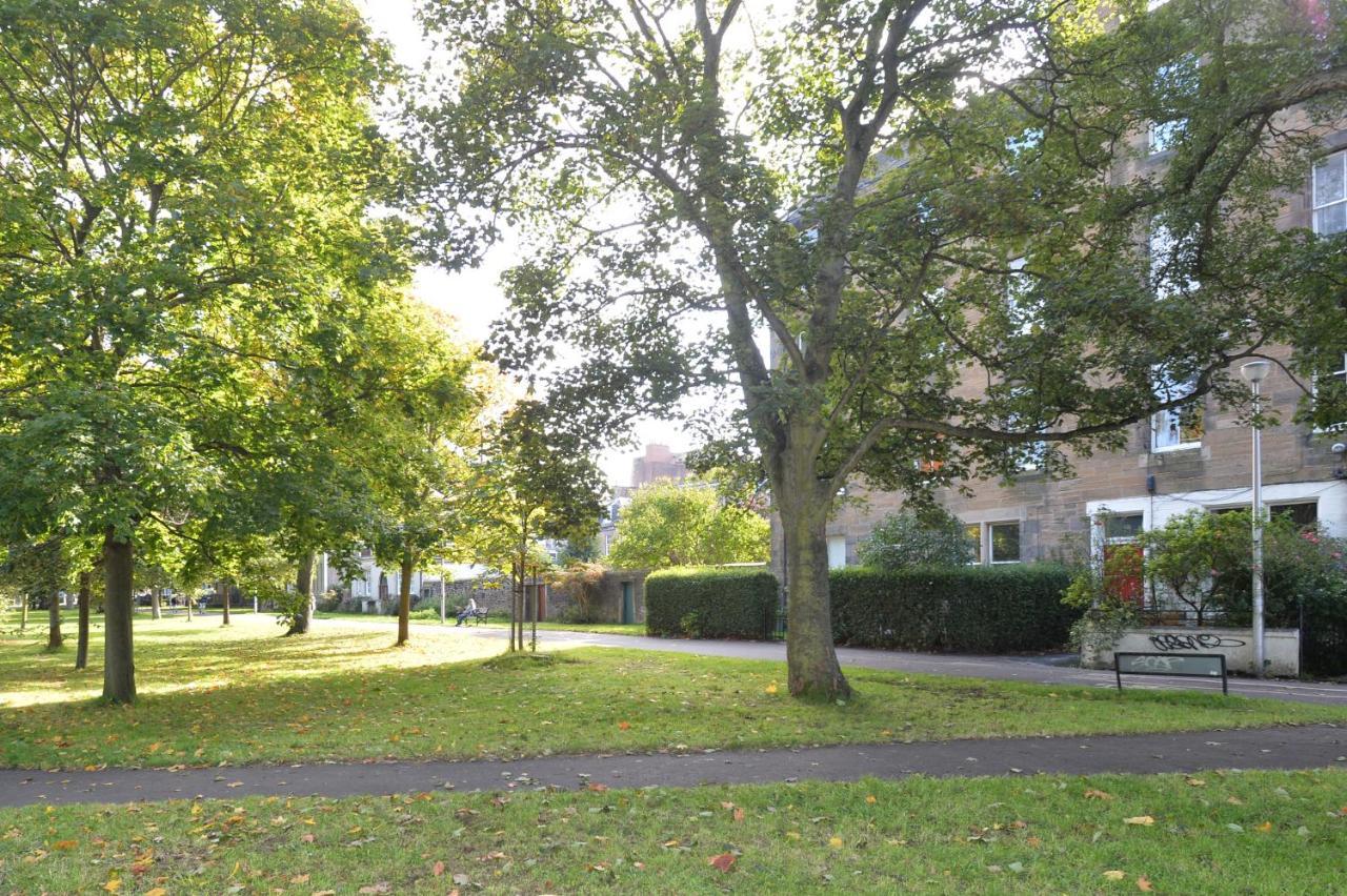 Home By The Meadows, Close To City Centre Edinburgh Exterior foto